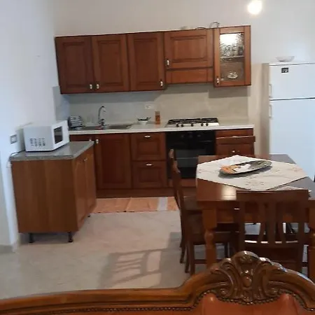 Millelire Apartment
